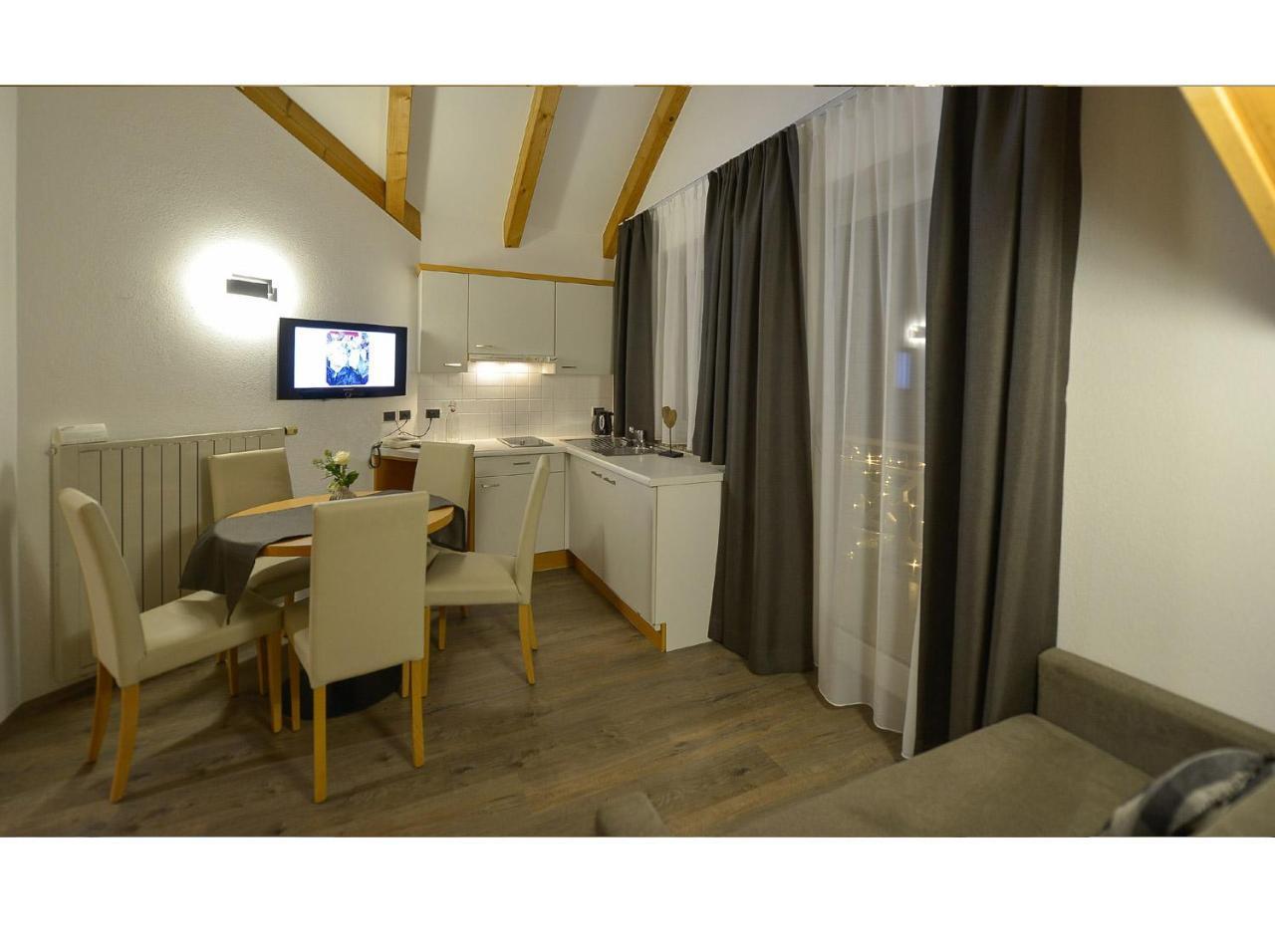 Apparthotel Central Campo Tures Ngoại thất bức ảnh
